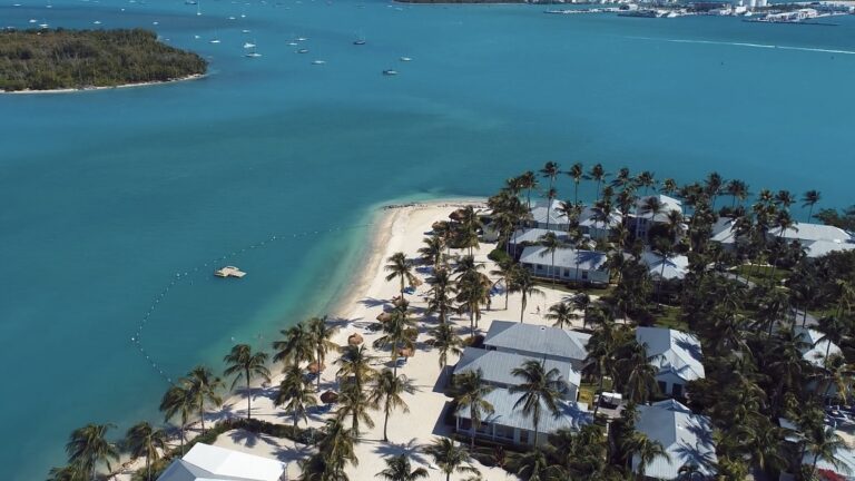 Why Floridians Can’t Get Home Insurance Anymore