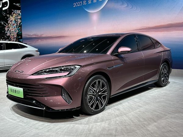 Chinese EVs Gain Traction in Global Markets: Pressuring U.S. and EU Consumers