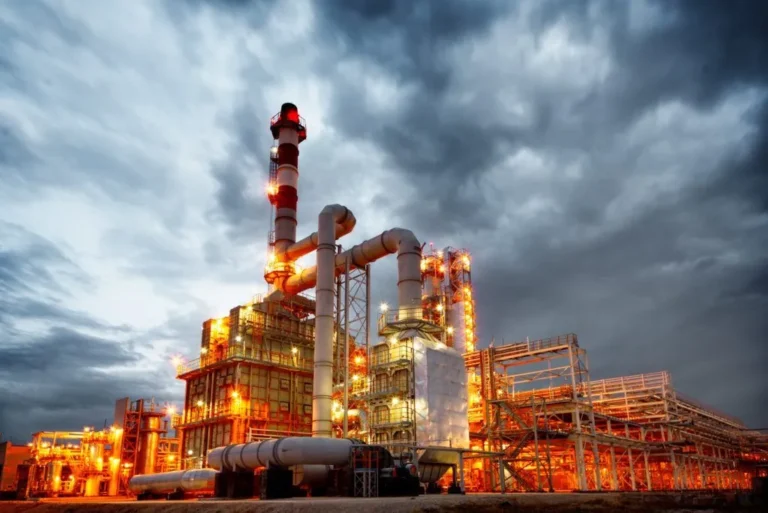 Big Oil Under Fire: Lawsuits Accuse Companies of Hiding Environmental Damage