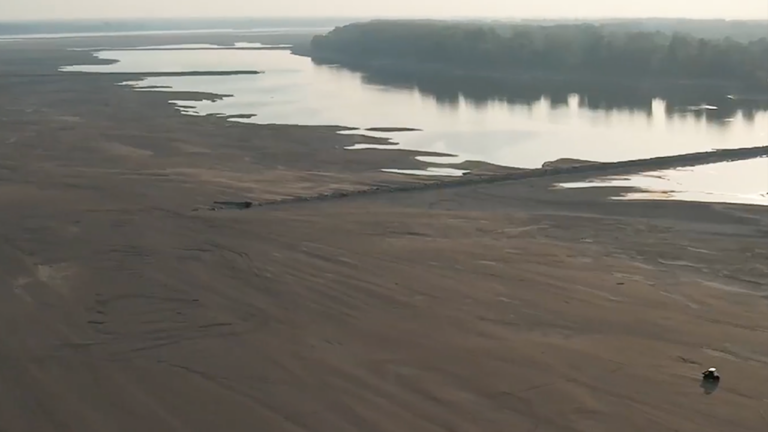 Oh no, Ohio River! West Virginia and Buckeye State Face Extreme Drought