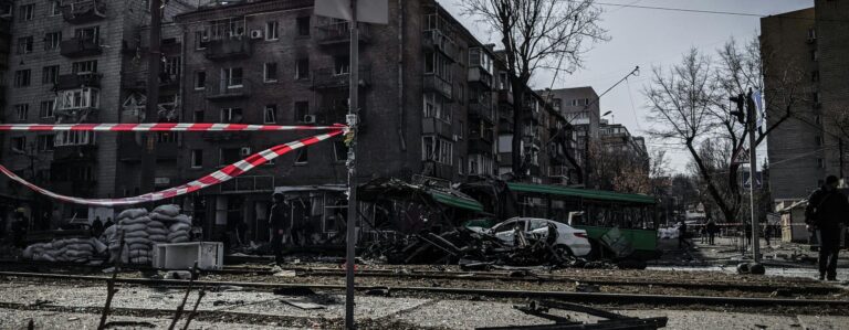 Destroying — and rebuilding — gaza and Ukraine triggers huge Greenhouse Gas crisis