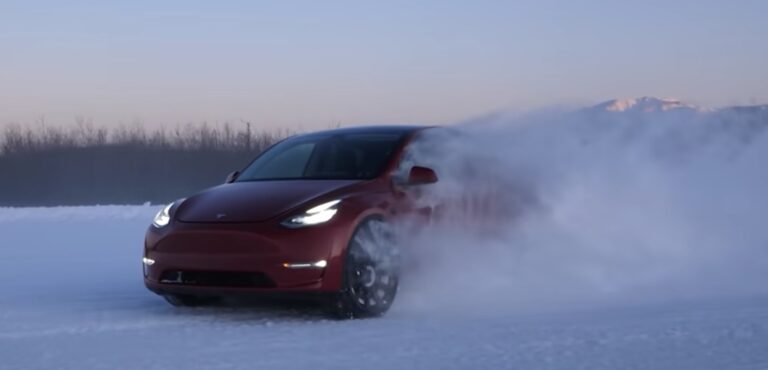 Tesla’s Winter Range Problem: A Challenge for EV Sales in Cold Climates