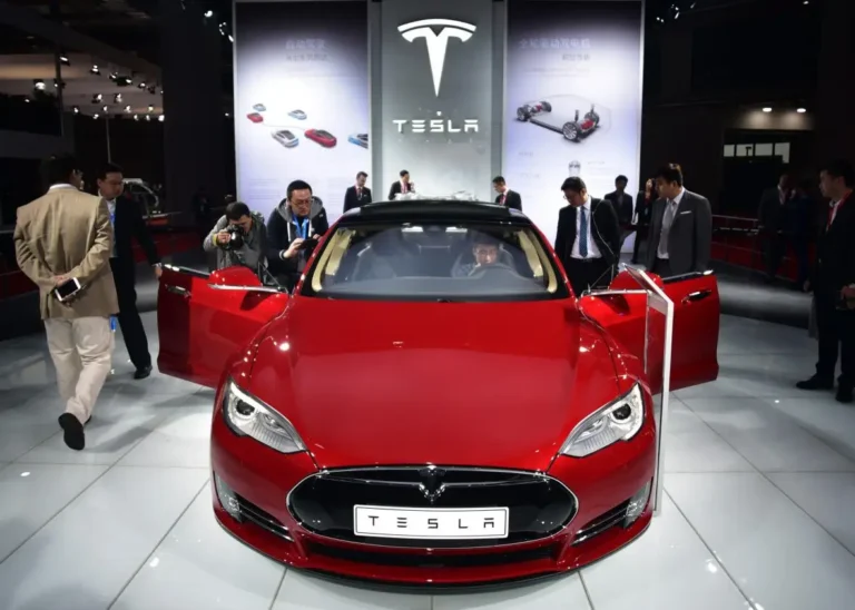 Does Elon Musk Hurt Tesla’s Sales? Key numbers Due Could Give a Clue