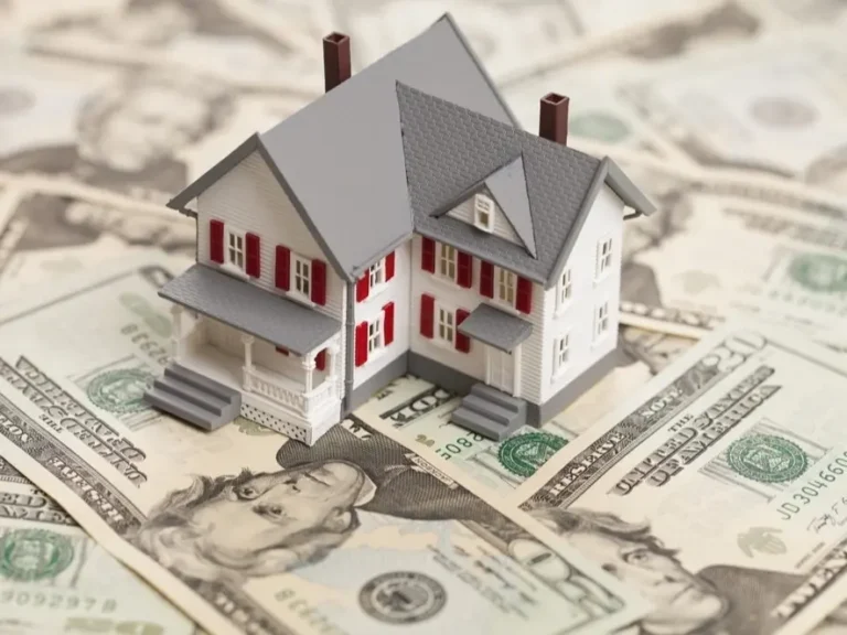 Rising Home Insurance Costs and Falling Property Values in Texas
