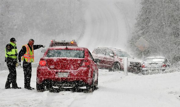 Cities From Chicago to Boston Prepare For Massive Ice Storm