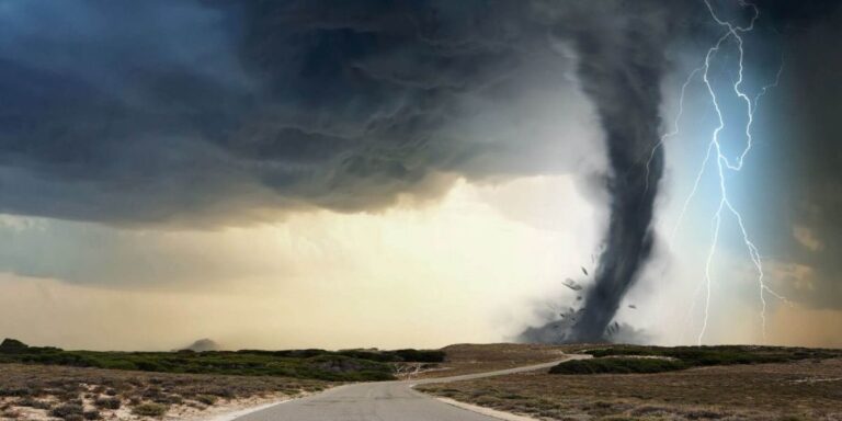 March Tornadoes Surge to Near-Record Levels Amid Rising Temperatures