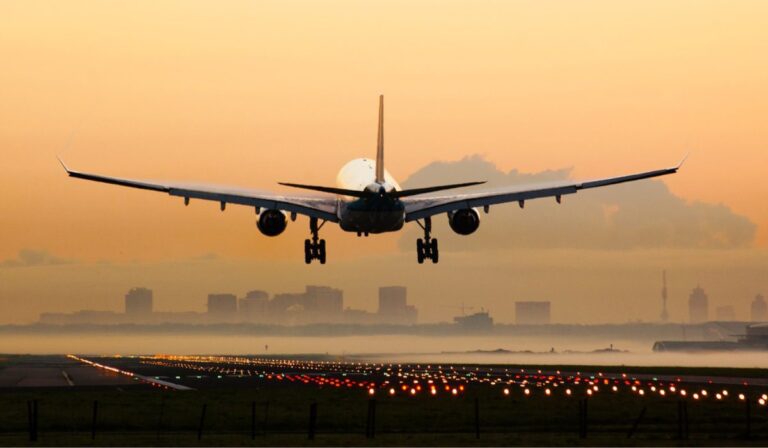 Extreme Heat risks Shutdown Of Airport Runways