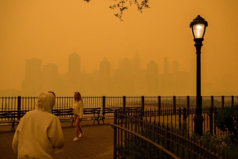 Canadian Wildfire Smoke Smothers New York City