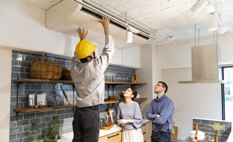 London’s Wealthiest Residents Can’t Get AC