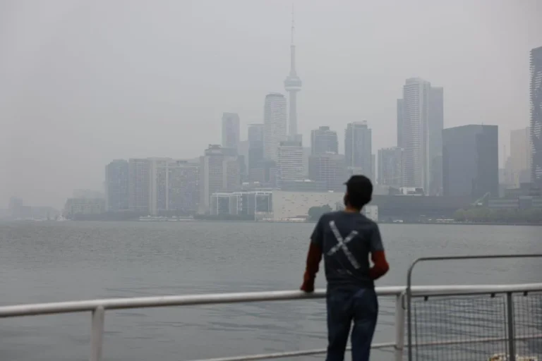 Air Quality Alerts Range from Chicago To Phoenix