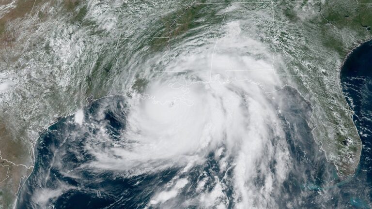 Hurricane Gabrielle to Miss U.S.