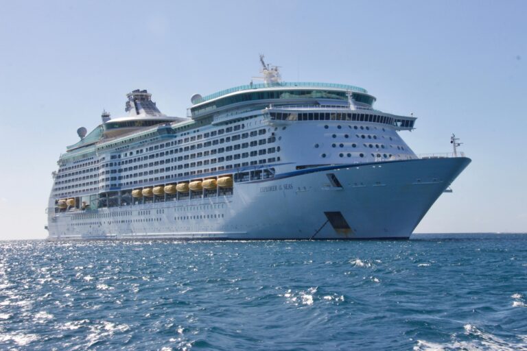 Cruise Ships Battered By Global Warming