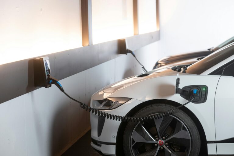 EV Industry Needs To Be Salvaged, Fast Charging Networks To The Rescue