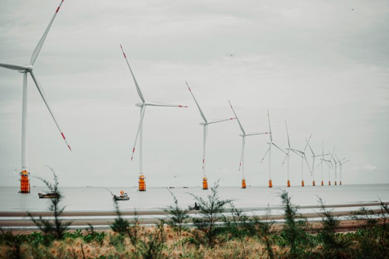 Trump Offshore Wind Plan Risks 150,000 jobs