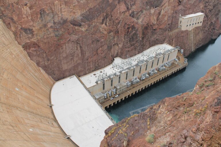 Hoover Dam Running Out Of Water