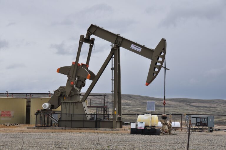 Global Oil Demand Falls for the First Time Since COVID