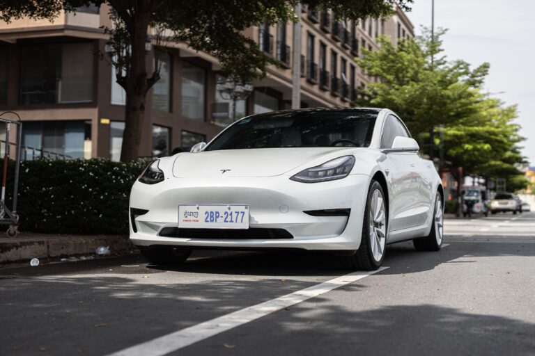 Completely Misleading Data About Tesla Fatal Crashes