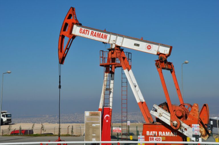 Oil Hits $90, Good For Environment