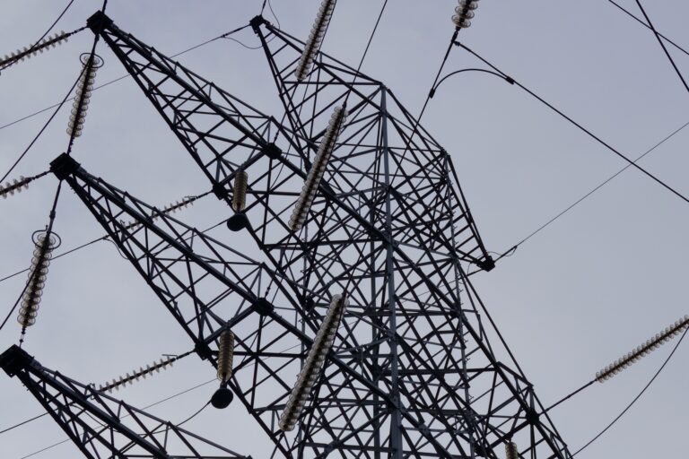 America Fixing Its Very Old Energy Grid